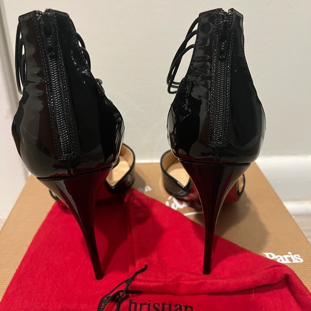 EUC Christian Louboutin Confusa Black Patent Stilettos, Size 39.5 - Picture 10 of 15